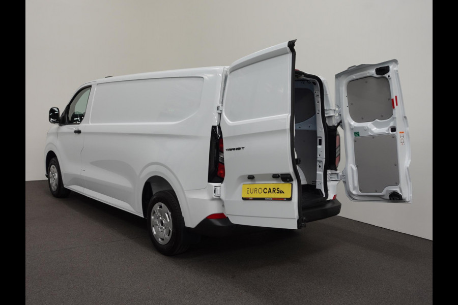 Ford Transit Custom 300 2.0 TDCI L2H1 Automaat Trend NIEUW MODEL! Airco Cruise Control Navigatie Parkeersensoren Camera Carplay/Android Auto
