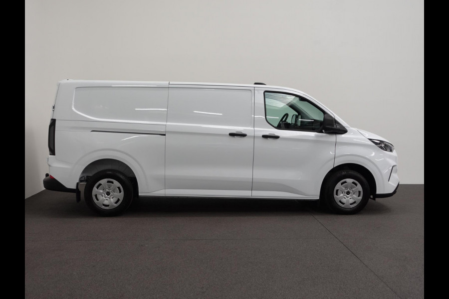 Ford Transit Custom 300 2.0 TDCI L2H1 Automaat Trend NIEUW MODEL! Airco Cruise Control Navigatie Parkeersensoren Camera Carplay/Android Auto