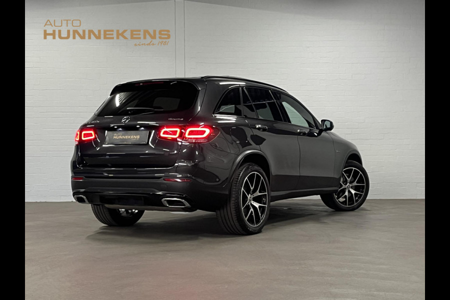 Mercedes-Benz GLC 300e 4MATIC AMG-line Trekhaak | Open dak | Burmester | Stoelverwarming | Sfeerverlichting | 360 camera | Cruise control | Carplay