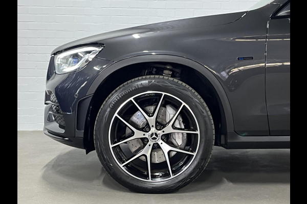 Mercedes-Benz GLC 300e 4MATIC AMG-line Trekhaak | Open dak | Burmester | Stoelverwarming | Sfeerverlichting | 360 camera | Cruise control | Carplay
