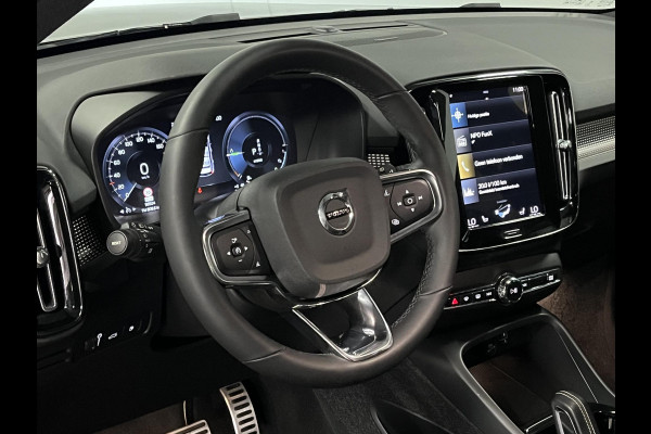 Volvo XC40 1.5 T5 Recharge R-Design Trekhaak | Harman/Kardon |  Stoel-/Stuurverwarming | Cruise-/Climate control | Achteruitrij camera | Carplay | Leder/Alcantara