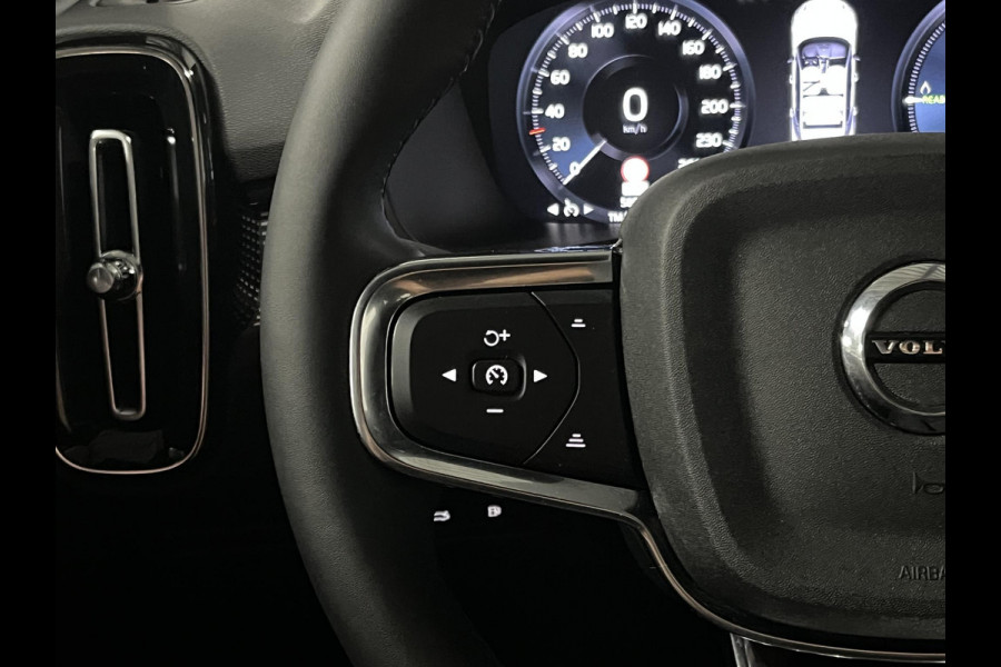 Volvo XC40 1.5 T5 Recharge R-Design Trekhaak | Harman/Kardon |  Stoel-/Stuurverwarming | Cruise-/Climate control | Achteruitrij camera | Carplay | Leder/Alcantara