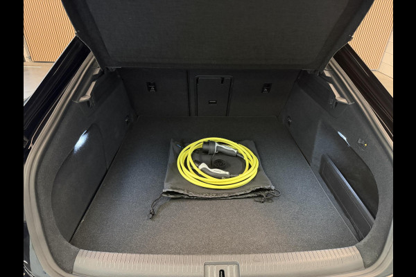 Volkswagen Arteon 1.4 TSI eHybrid 218PK R-Line | Panodak | Trekhaak | 19 Inch | LED | Incl. garantie