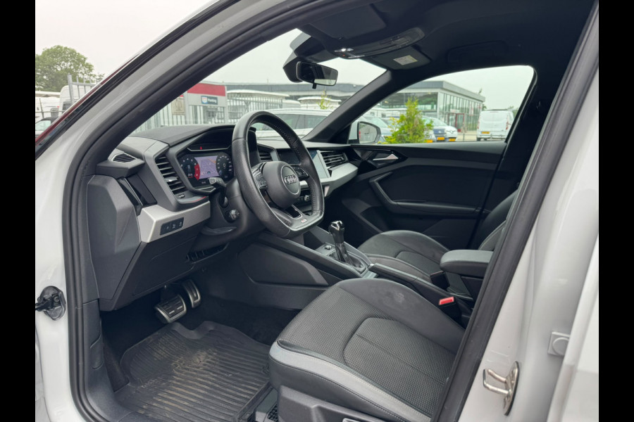Audi A1 Sportback 40 TFSI S Line