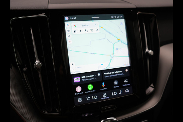 Volvo XC60 T6 AWD Plus Dark LONG RANGE PHEV 350pk Dealer O.H. | Panodak | 360 Camera | Sportstoelen Memory & Verwarmd | Keyless | Google Assistent | Stuur Verwarmd | Apple Carplay | Cruise Control | DAB | Plug In Hybrid |