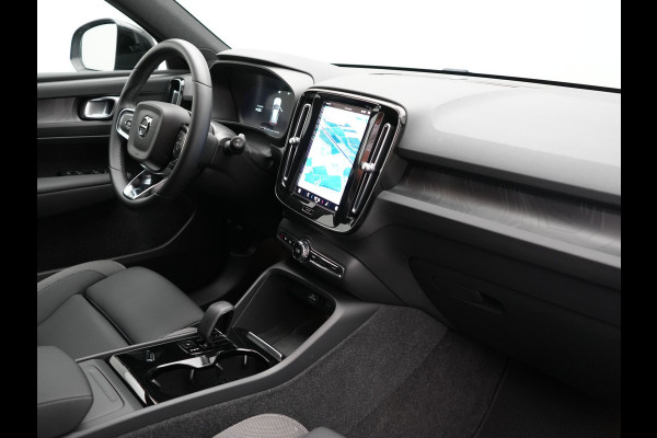 Volvo XC40 Core Recharge Pure 69 kWh 231pk Dealer O.H. | Warmtepomp | Camera | Sportstoelen & Stuur Verwarmd | Google Assistent | Apple Carplay | Cruise Control | Virtual Cockpit | DAB |