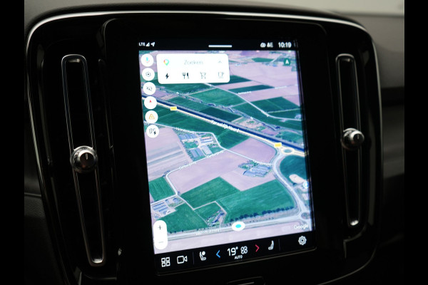 Volvo XC40 Core Recharge Pure 69 kWh 231pk Dealer O.H. | Warmtepomp | Camera | Sportstoelen & Stuur Verwarmd | Google Assistent | Apple Carplay | Cruise Control | Virtual Cockpit | DAB |
