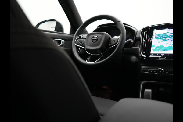 Volvo XC40 Core Recharge Pure 69 kWh 231pk Dealer O.H. | Warmtepomp | Camera | Sportstoelen & Stuur Verwarmd | Google Assistent | Apple Carplay | Cruise Control | Virtual Cockpit | DAB |