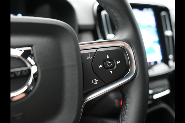 Volvo XC40 Core Recharge Pure 69 kWh 231pk Dealer O.H. | Warmtepomp | Camera | Sportstoelen & Stuur Verwarmd | Google Assistent | Apple Carplay | Cruise Control | Virtual Cockpit | DAB |