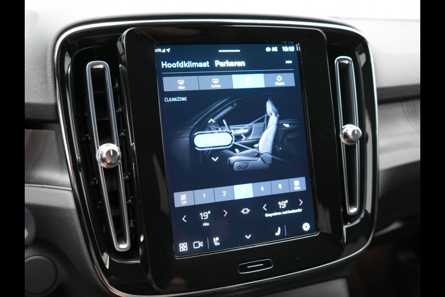 Volvo XC40 Core Recharge Pure 69 kWh 231pk Dealer O.H. | Warmtepomp | Camera | Sportstoelen & Stuur Verwarmd | Google Assistent | Apple Carplay | Cruise Control | Virtual Cockpit | DAB |