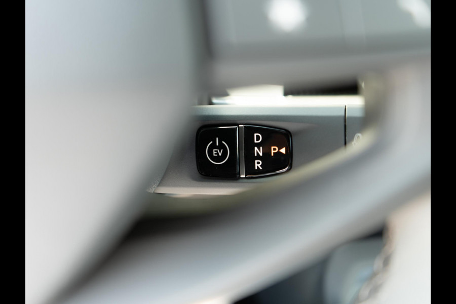 Kia EV3 Plus Advanced 58.3 kWh | Schuifkantel dak | Harman en kardon |