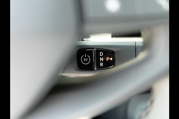 Kia EV3 Plus Advanced 58.3 kWh | Schuifkantel dak | Harman en kardon |