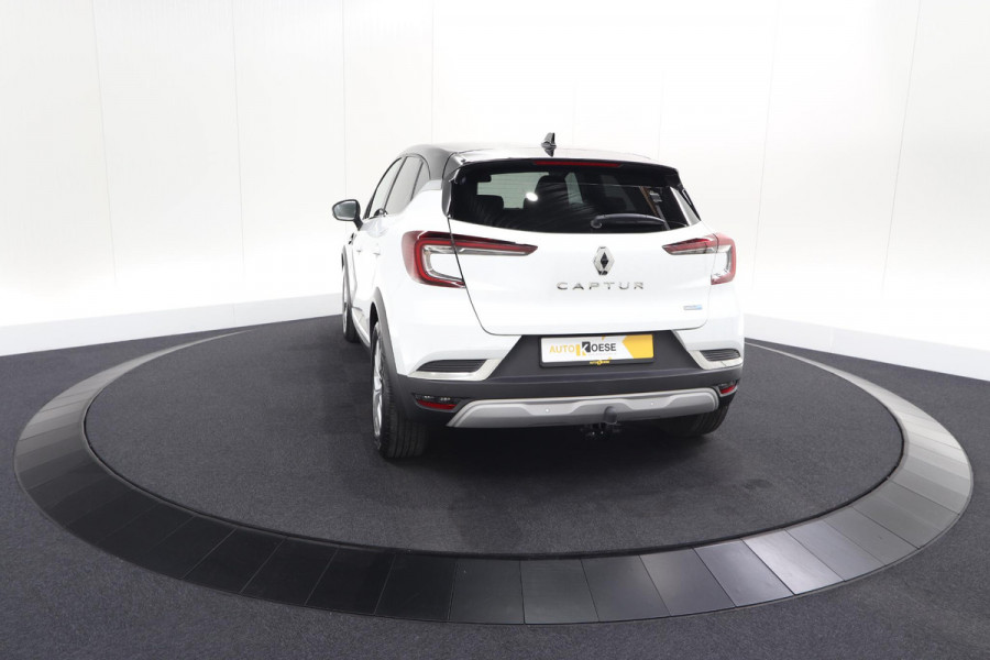Renault Captur 1.6 E-Tech Full Hybrid 145 Techno | Trekhaak | Camera | Navigatie | Parkeersensoren | Climate Control