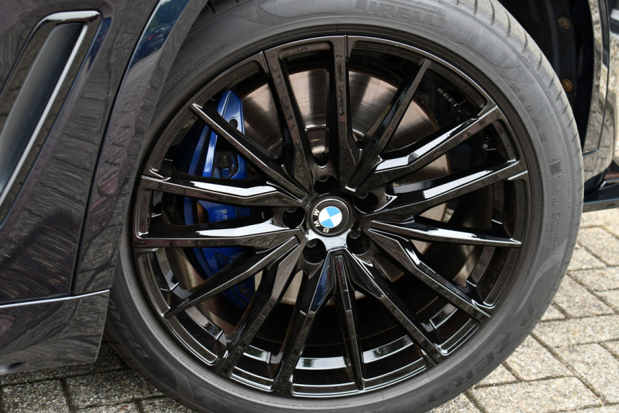 BMW X5 xDrive30d M-Sport Skylounge Comf-seat H/K Trekh HUD