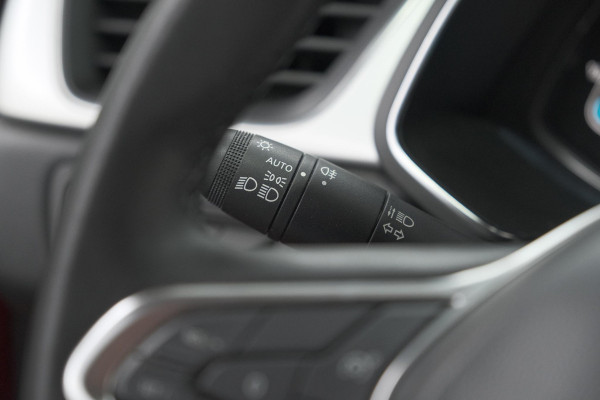 Renault Captur 1.6 E-Tech full hybrid 145 techno | Camera | Parkeersensoren | Climate control | Keyless