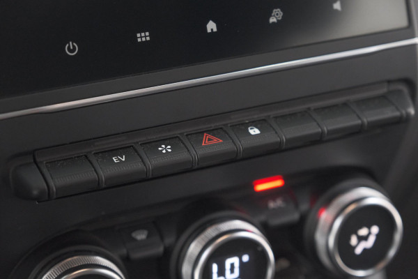 Renault Captur 1.6 E-Tech full hybrid 145 techno | Camera | Parkeersensoren | Climate control | Keyless