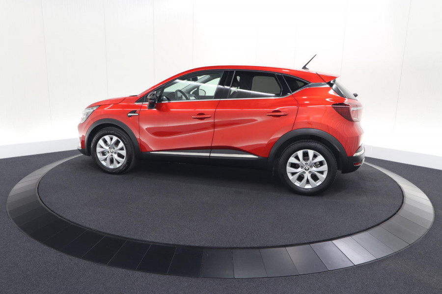Renault Captur 1.6 E-Tech full hybrid 145 techno | Camera | Parkeersensoren | Climate control | Keyless