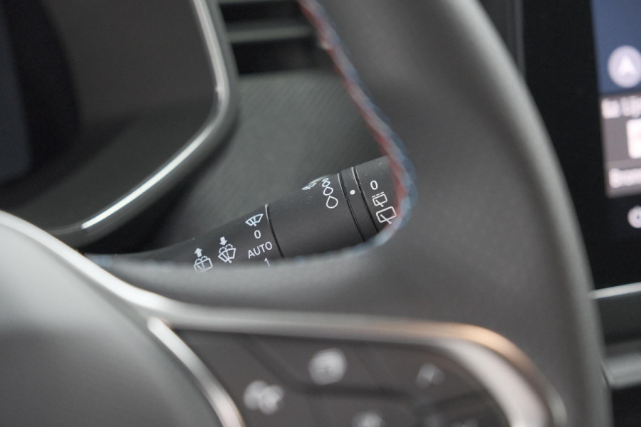 Renault Clio 1.6 E-Tech Full Hybrid 145 esprit Alpine | 360 Camera | Adaptieve Cruise Control | Dodehoekdetectie | 9.3 Inch Infotainmentscherm