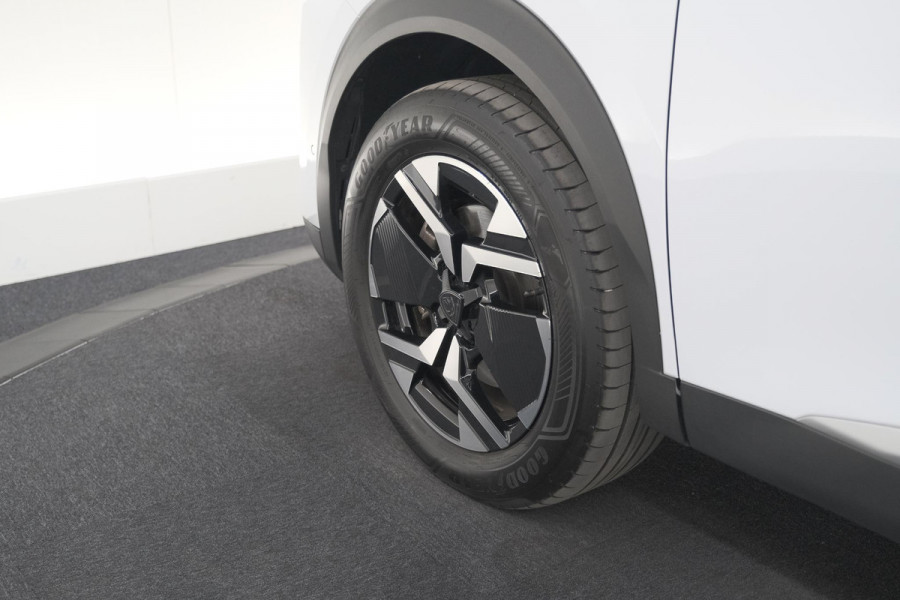 Peugeot 2008 Hybrid 145 e-DCS6 Allure | 360 Camera | Adaptieve Cruise Control | Dodehoekdetectie