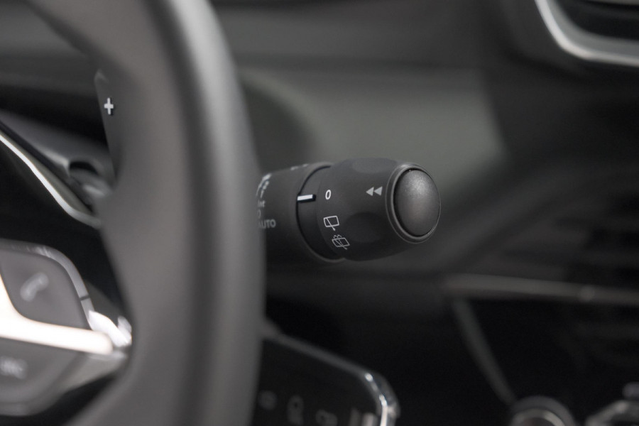 Peugeot 2008 Hybrid 145 e-DCS6 Allure | 360 Camera | Adaptieve Cruise Control | Dodehoekdetectie