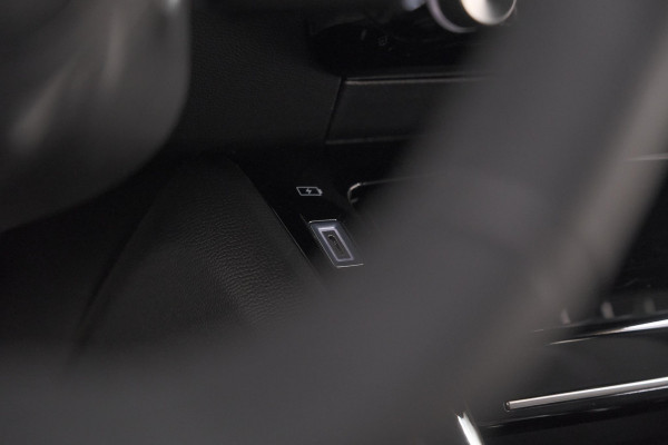Peugeot 2008 Hybrid 145 e-DCS6 Allure | 360 Camera | Adaptieve Cruise Control | Dodehoekdetectie