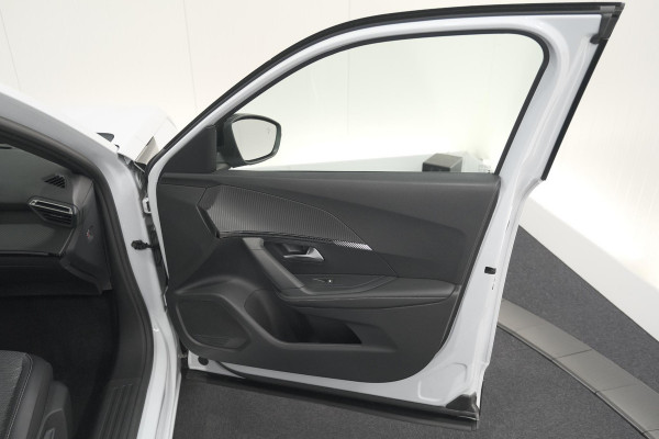Peugeot 2008 Hybrid 145 e-DCS6 Allure | 360 Camera | Adaptieve Cruise Control | Dodehoekdetectie
