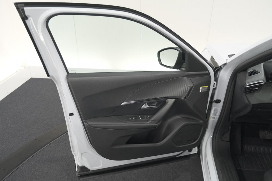 Peugeot 2008 Hybrid 145 e-DCS6 Allure | 360 Camera | Adaptieve Cruise Control | Dodehoekdetectie
