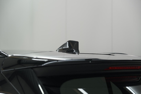 Peugeot 2008 1.2 Hybrid 145 GT | Camera | Apple Carplay | Parkeersensoren