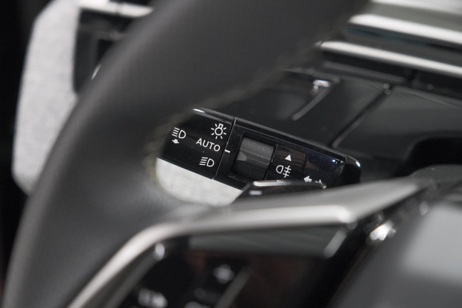 Peugeot 3008 1.2 Hybrid 145 GT | 360 Camera | Adaptieve Cruise Control | Stoelen Pakket | Elektrische Kofferklep