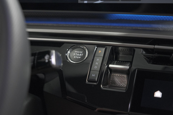 Peugeot 3008 1.2 Hybrid 145 GT | 360 Camera | Adaptieve Cruise Control | Stoelen Pakket | Elektrische Kofferklep