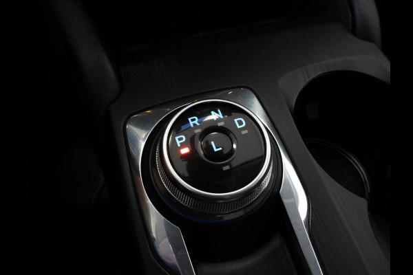 Ford Kuga 2.5 PHEV Plug-In Titanium NAVI/CAMERA/CLIMA/CRUISE/17"LMV!