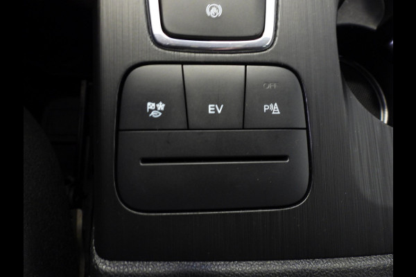 Ford Kuga 2.5 PHEV Plug-In Titanium NAVI/CAMERA/CLIMA/CRUISE/17"LMV!