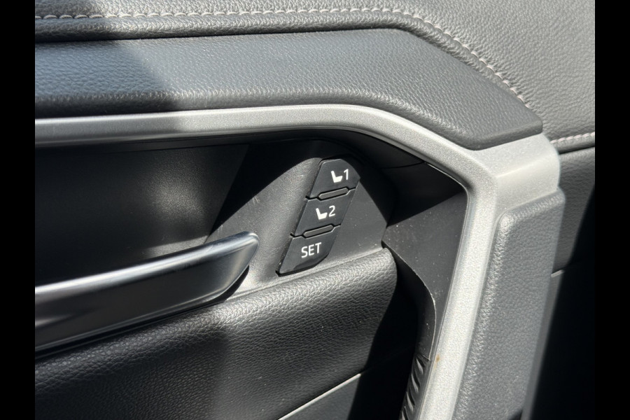 Toyota RAV4 2.5 Hybrid AWD Executive | Trekhaak | Pano | JBL | 360* Camera | 18 inch