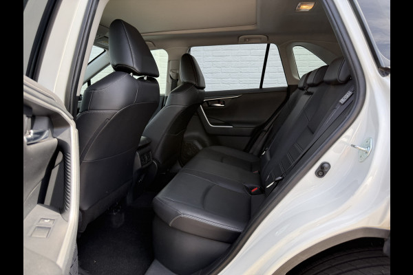 Toyota RAV4 2.5 Hybrid AWD Executive | Trekhaak | Pano | JBL | 360* Camera | 18 inch