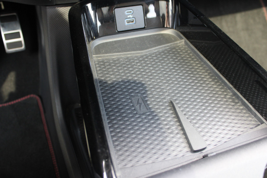 Ford Mustang Mach-E RWD 75 kWh | Panoramadak | B&O | Leder | Vol