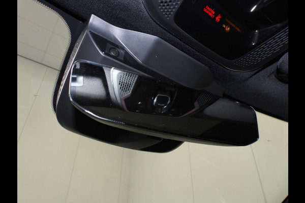 Lynk & Co 01 1.5 PHEV Plug-In ZWARTE HEMEL/360CAM/SCHUIFDAK/LED/20"LMV!