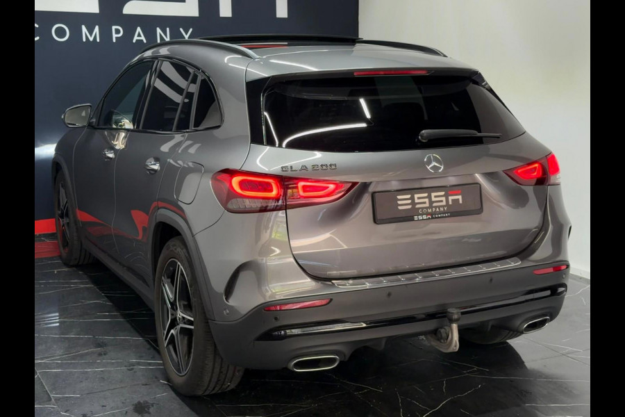 Mercedes-Benz GLA 200 AMG Keyless Pano Dodehoek Memory Trekhaak Multibeam Full Option