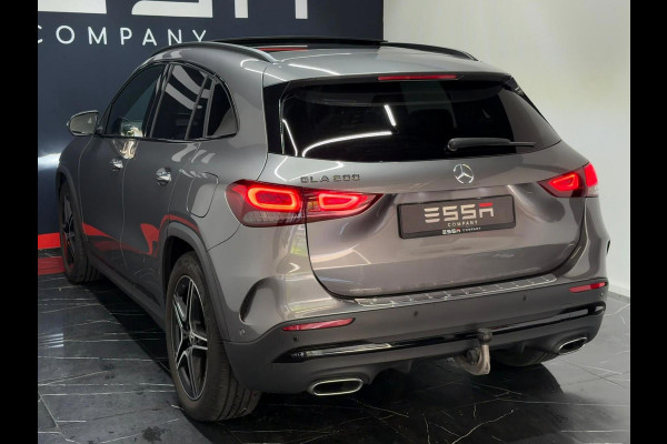 Mercedes-Benz GLA 200 AMG Keyless Pano Dodehoek Memory Trekhaak Multibeam Full Option