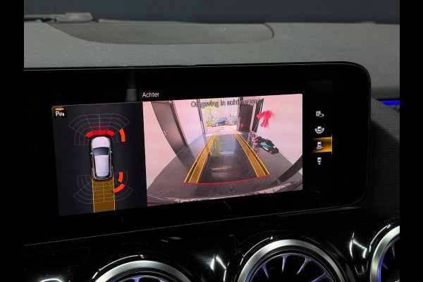 Mercedes-Benz GLA 200 AMG Keyless Pano Dodehoek Memory Trekhaak Multibeam Full Option