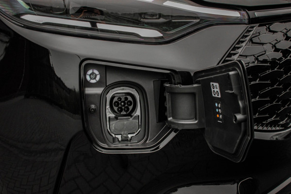 Ford E-Transit Cust. 320 L2H1 Sport 71 kWh DC DUBBEL CABINE / JB-EDITON / CAMERA / 370KM RANGE / APPLE CARPLAY DRIVERS-PACK /FULL