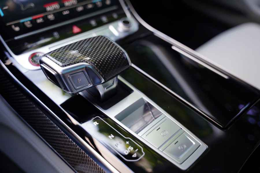 Audi S8 4.0 TFSI Quattro / BTW / B&O / Individual / ABT