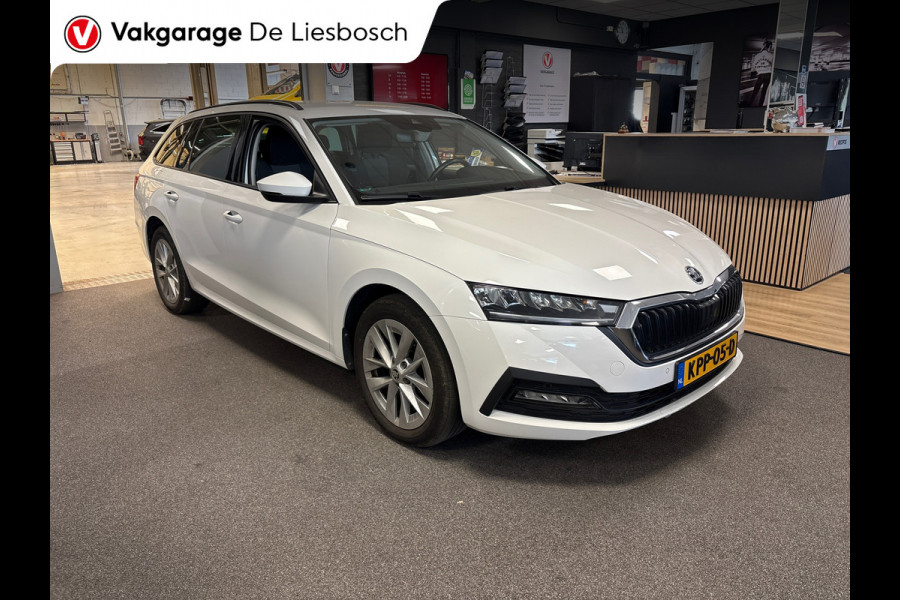 Škoda Octavia Combi 1.4 TSI iV PHEV Business Edition / Navigatie / carplay / cruisecontrol /dealer onderhouden