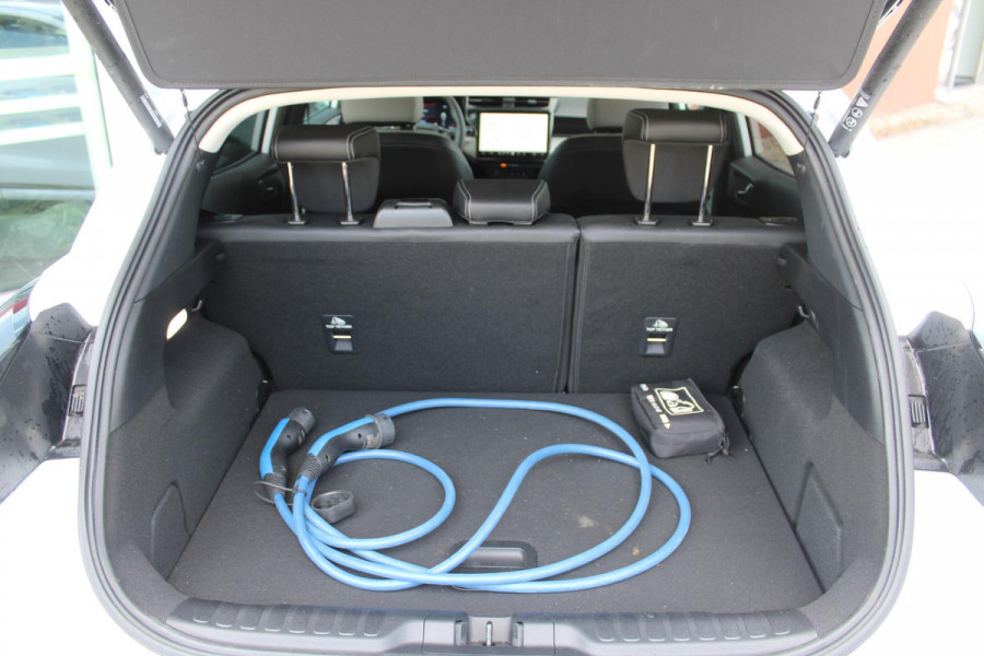 Ford Puma Gen-E Premium 44 kWh | Winter Pack | Driver Pack | Trekhaak |