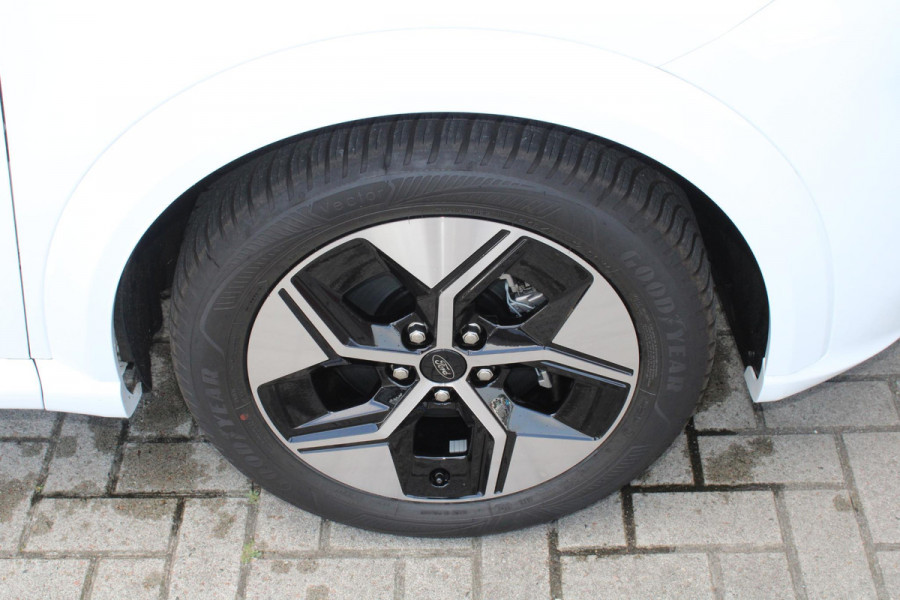 Ford Puma Gen-E Premium 44 kWh | Winter Pack | Driver Pack | Trekhaak |