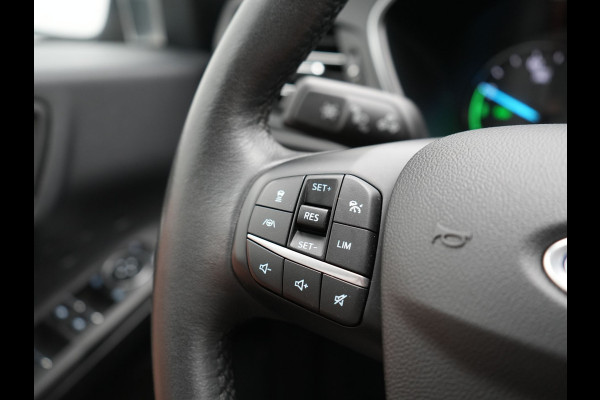 Ford Kuga 2.5 Titanium PHEV 225pk Dealer O.H. | Adaptive Cruise | 360 Camera | Dodehoek Detectie | Navigatie Full Map | 18"L.M | DAB | Plug In Hybrid |