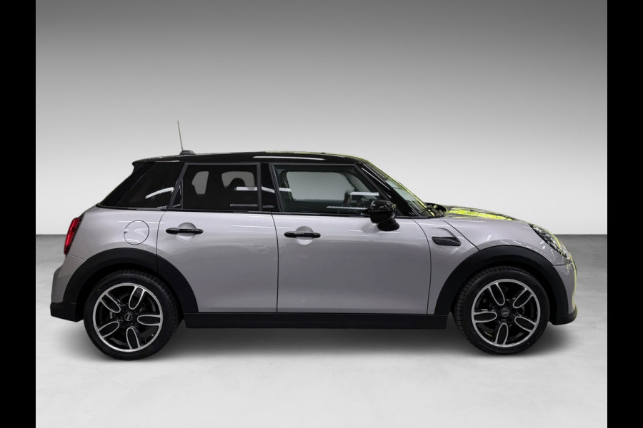 MINI 5-deurs 1.5 Cooper Camden BLACK-EDITION 136PK NAVI/CARPLAY/LED/DAB/ECC/PDC/CRUISE///