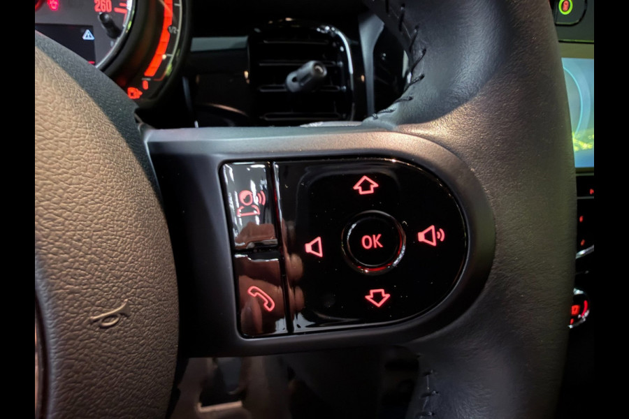 MINI 5-deurs 1.5 Cooper Camden BLACK-EDITION 136PK NAVI/CARPLAY/LED/DAB/ECC/PDC/CRUISE///