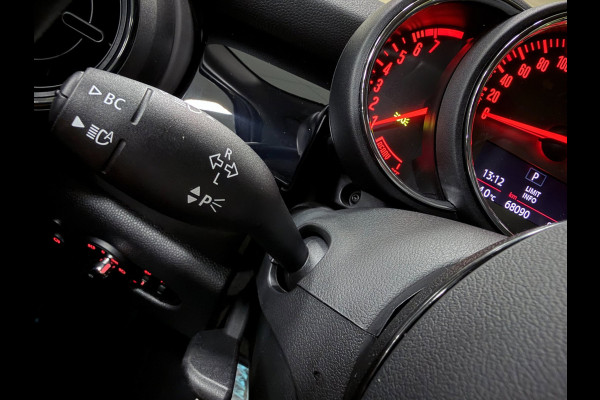 MINI 5-deurs 1.5 Cooper Camden BLACK-EDITION 136PK NAVI/CARPLAY/LED/DAB/ECC/PDC/CRUISE///