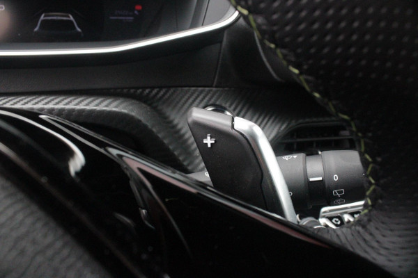 Peugeot 208 1.2 Hybrid 145PK AUTOMAAT GT | CAMERA VOOR + ACHTER | NAVIGATIE | DRAADLOZE APPLE CARPLAY/ANDROID AUTO | FULL LED KOPLAMPEN | LICHTMETALEN VELGEN 17" | DODEHOEK DETECTIE | DRAADLOZE TELEFOONLADER | KEYLESS ENTRY/START | DAB+ RADIO | ADAPTIVE CRUISE CONTROL | CLIMATE CONTROL |