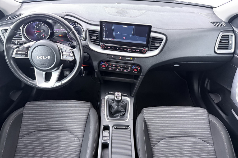 Kia Ceed Sportswagon 1.5 T-GDi DynamicLine (NAVIGATIE, LED, AUTOPILOT, CARPLAY, 1e EIGENAAR, GOED ONDERHOUDEN)